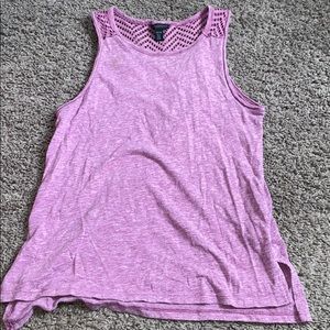 purple tank top